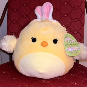 NWT Aimee the Easter Chick Squishmallow